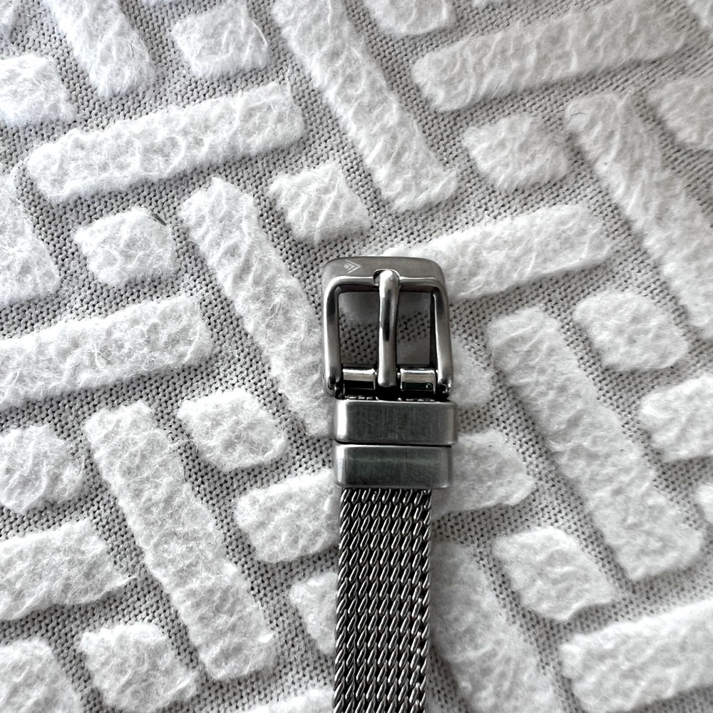 Silpada Always Elegant Mesh Band Watch T3138 -New Battery View 5